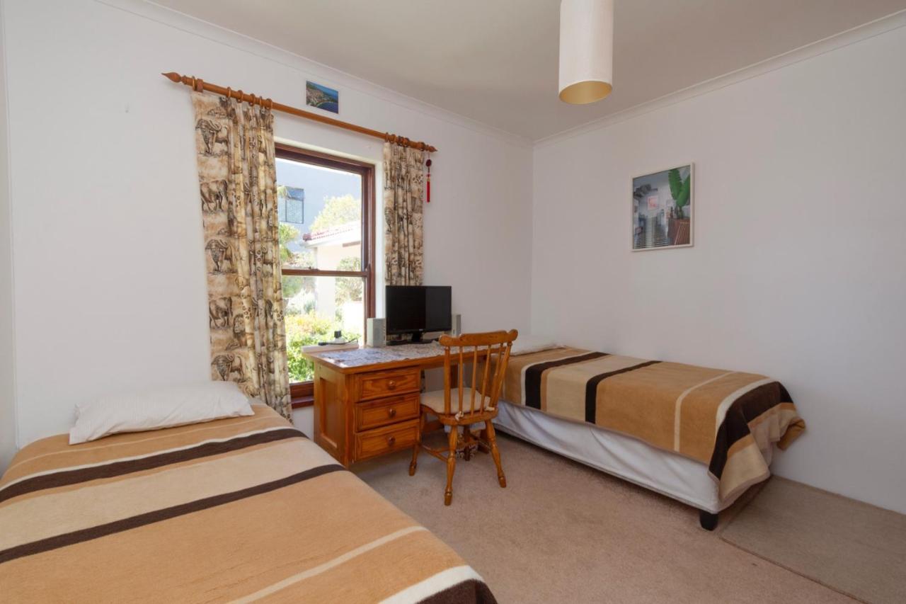 Room For 2 In Camps Bay 케이프타운 외부 사진